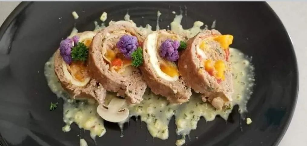 Plato de autor elaborado por estudiantes de la Escuela Gourmet Pucheu